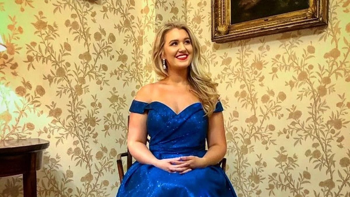 Mezzo-soprano Carolyn Holt was the first recipient of the Irish Heritage Music Bursary for Performance in 2015 and has gone on to be awarded many other prestigious prizes.